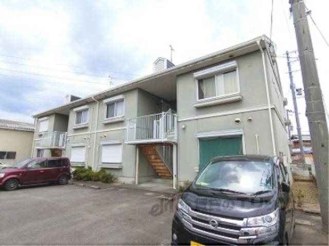 ループふぁいぶＡ棟Ｂ棟外観写真2