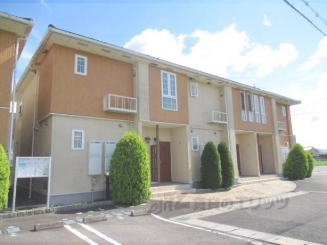 ブルースカイツＢ棟外観写真1