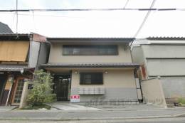 ヴィラコート烏丸七条外観写真