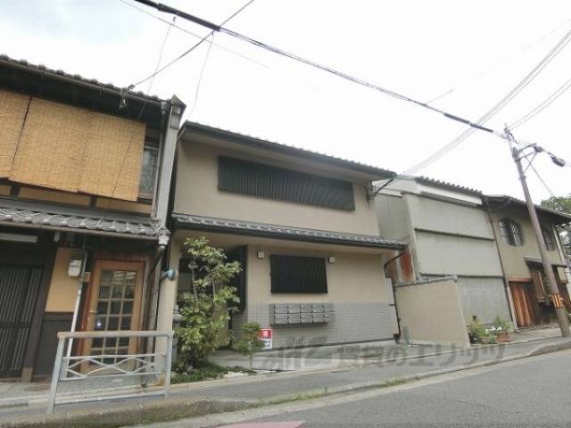 ヴィラコート烏丸七条外観写真3