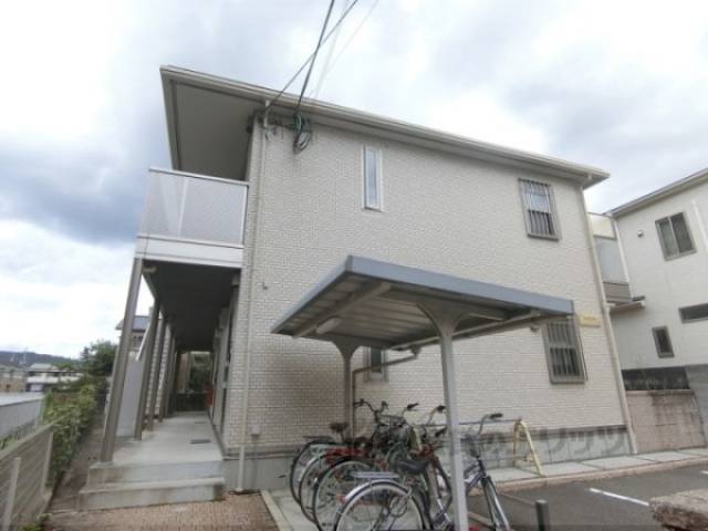Ｐｏｐｏｌｏ外観写真2