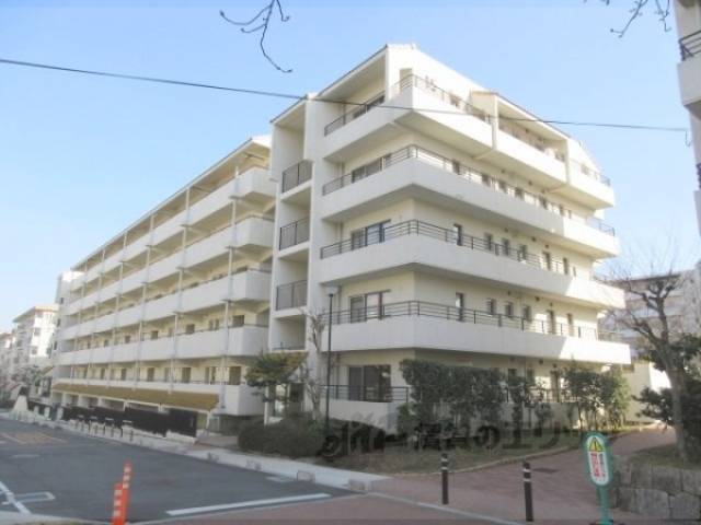 高の原駅西団地15号棟外観写真3