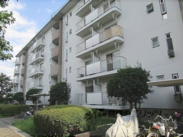 桃山南団地45号棟外観写真2