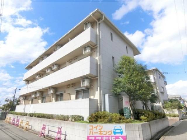 ヴァレーゼ外観写真1