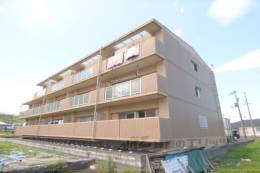 プレステージ高島外観写真