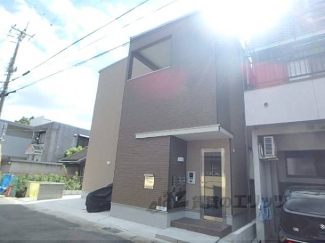 アンソレイエ椥辻外観写真2