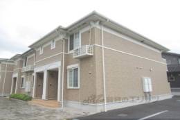 ルミエール日野３外観写真