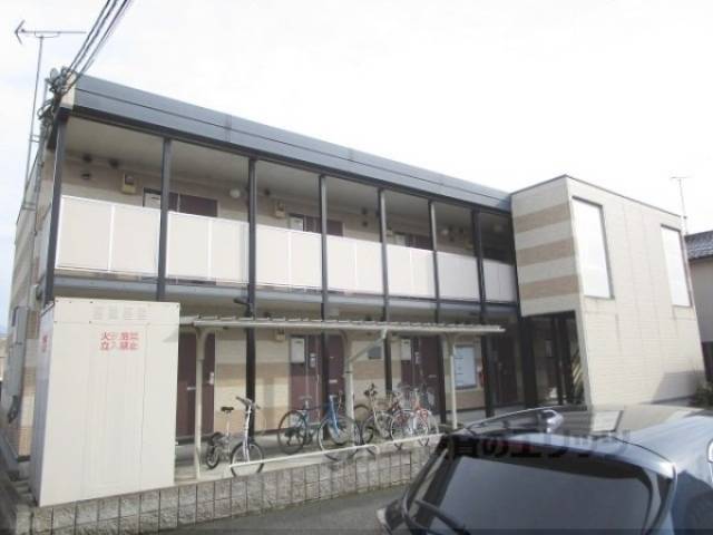 レオパレスクルトゥールTM外観写真1