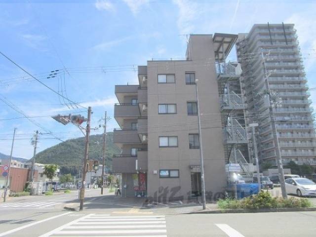 イシムラビル外観写真1