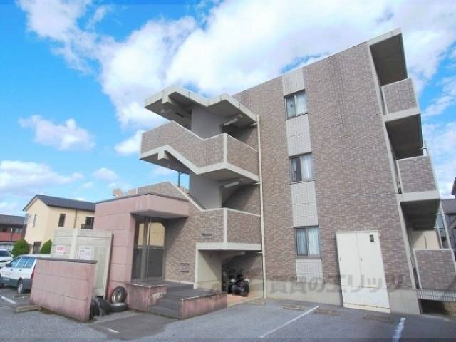 メルベール外観写真1