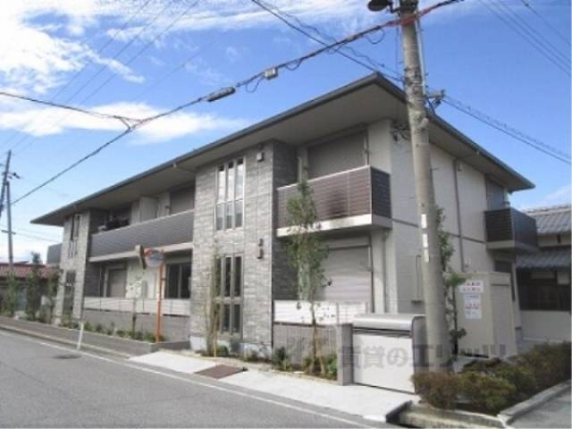 ノーブルパレス外観写真1