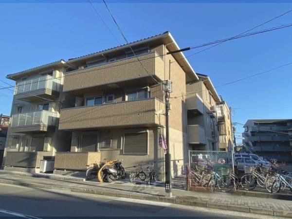 127047の外観写真
