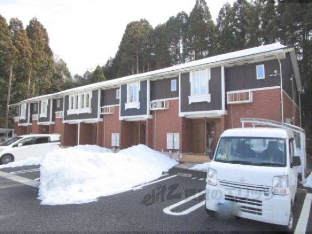フォレストパーク・七番館外観写真1