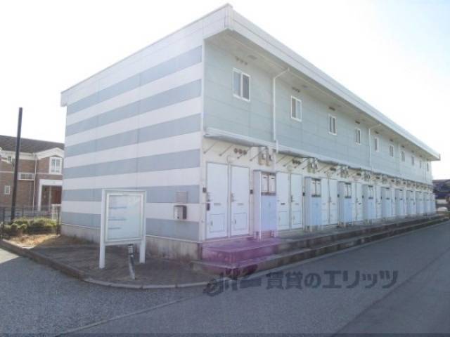 レオパレスＭＹ中山外観写真2