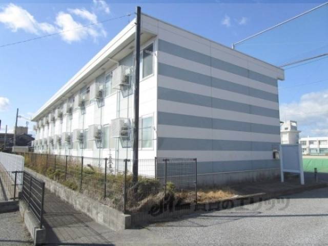 レオパレスＭＹ中山外観写真3