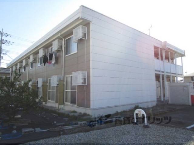 レオパレス長浜外観写真2