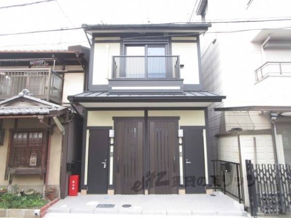 127318の外観写真