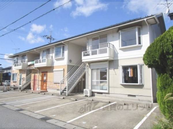 127372の外観写真