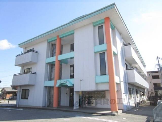 ヴィラ・十里外観写真1