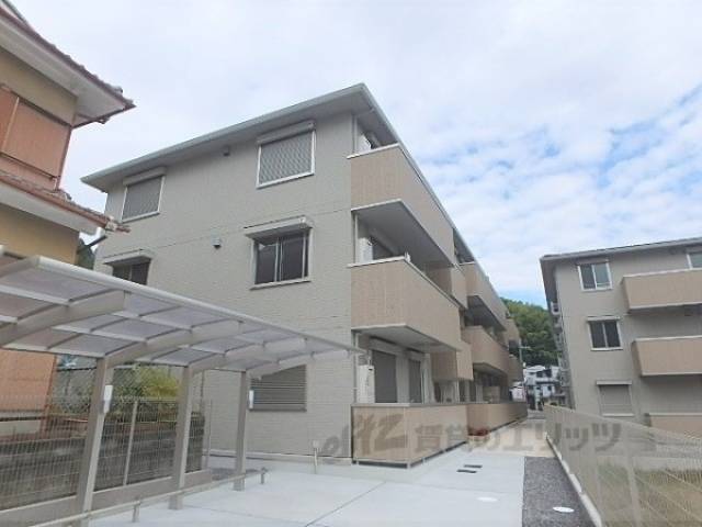 クレメント外観写真2
