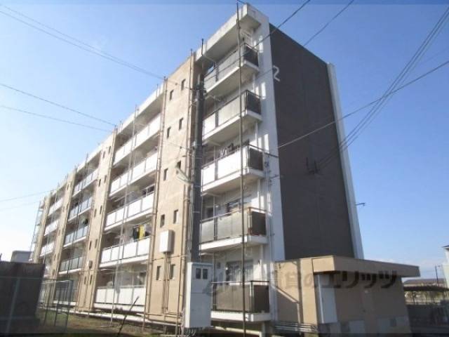 ヴィラナリー南小足２外観写真1