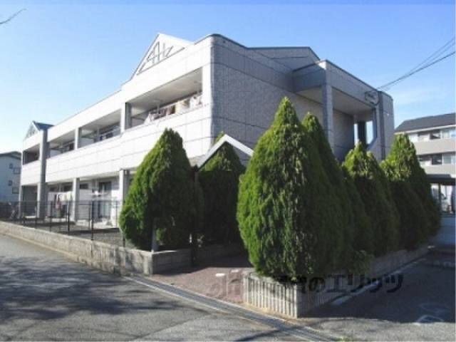 ロイヤルK2外観写真1