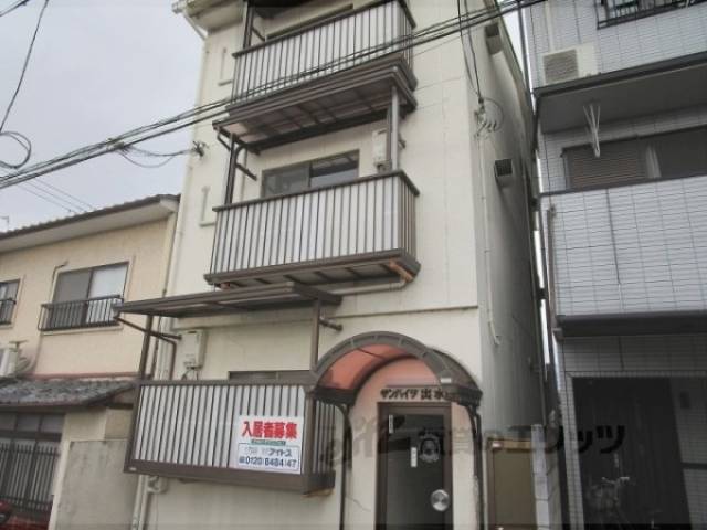 サンハイツ出水外観写真1