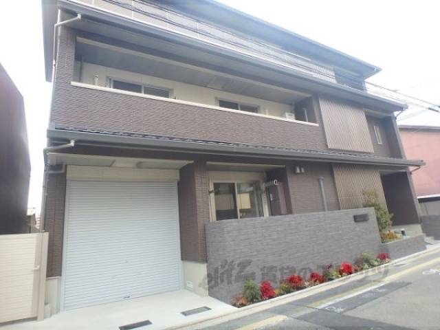 シャーメゾン京都六角大宮外観写真3