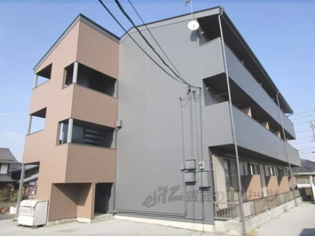 セイコーズマンション列見外観写真2