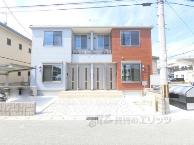 ノイエスレーベン外観写真2