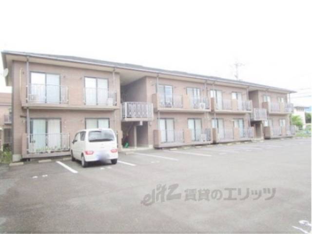 Ｃｒｅｓｔ　ｓｑｕａｒｅ　２外観写真3