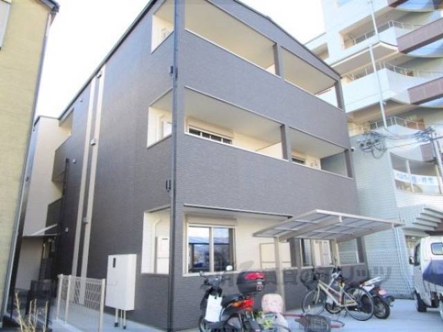 エステイトＥ桂川Ａ棟外観写真3