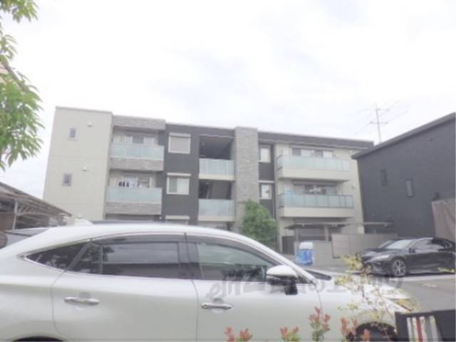 シャーメゾン二町外観写真3