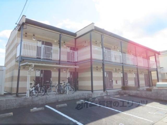 レオパレスアマダ外観写真1