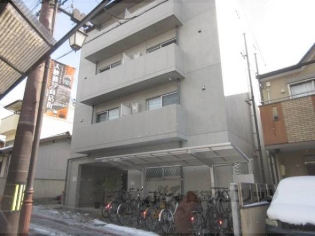 ａｔｔｒｉｃｅ太秦外観写真1