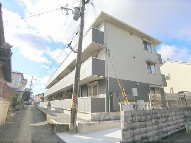 アデウ　ウーノ外観写真2