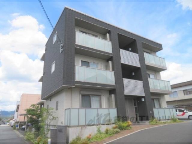 シャーメゾン翠石館外観写真2