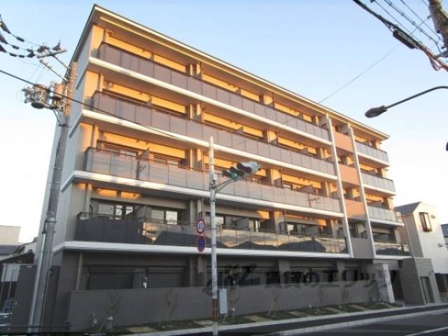 ファーストフィオーレ京都円町外観写真3