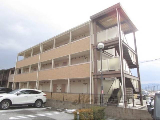 パラディ下坂外観写真2