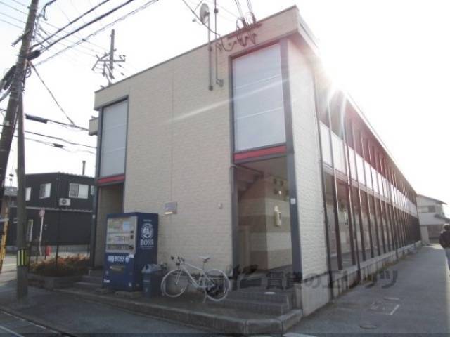 レオパレススマイル成田外観写真3