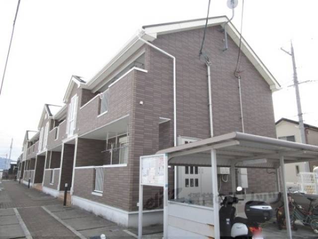 ヒコ・シンクラ外観写真1