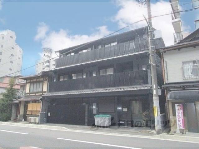 サンクトスコート京都駅北外観写真1