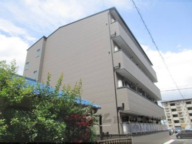 アークリード石山外観写真3