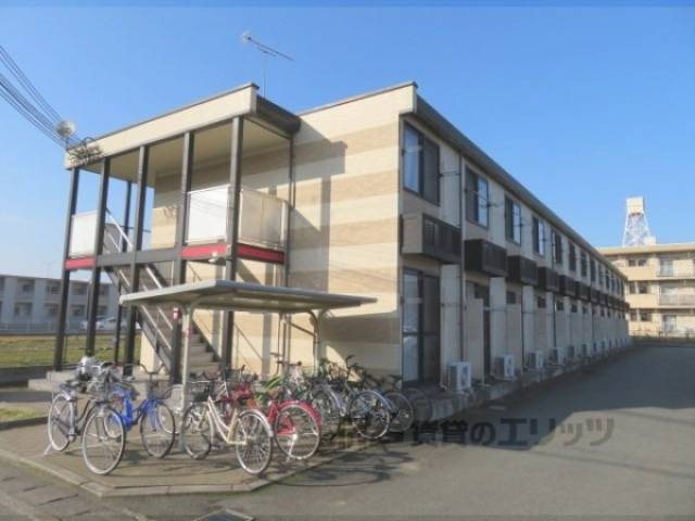 レオパレスインフィニティ本堀外観写真1