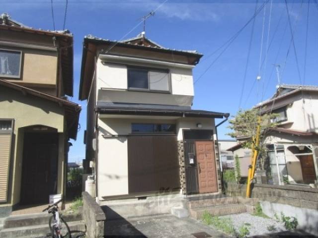 貸家外観写真1