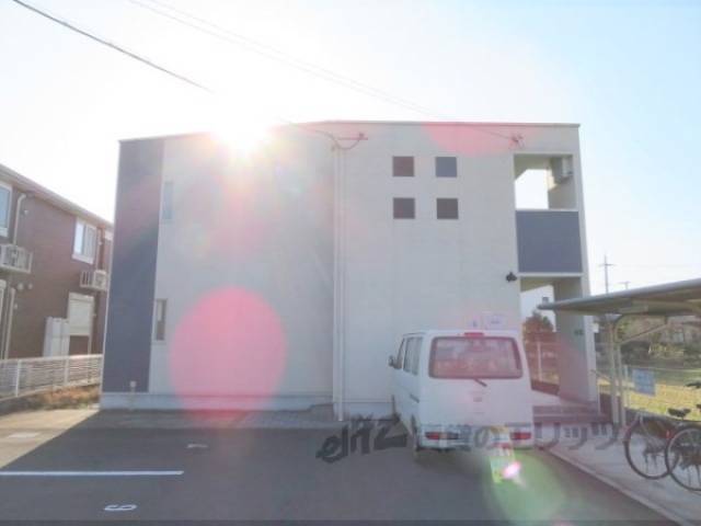 レオネクスト土師新町外観写真2