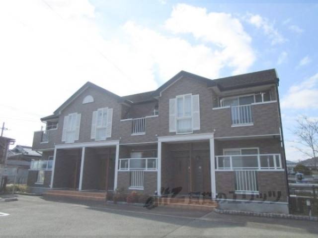 クレセント外観写真3