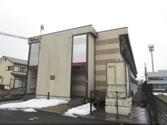 レオパレスＣｏｎｆｏｒｅｓｔｏ外観写真1