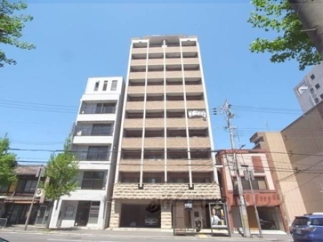 プレサンス京都御所東外観写真1