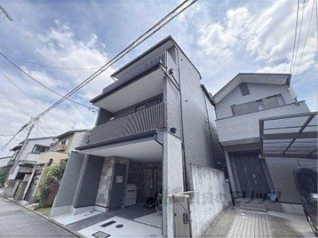 KRESS丹波橋外観写真2